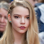 Height of Anya Taylor-Joy