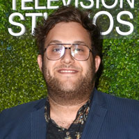 Height of Ari Stidham