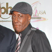 Height of Arsenio Hall