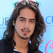 Height of Avan Jogia