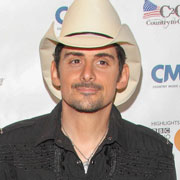 Height of Brad Paisley