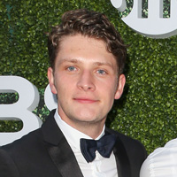 Height of Brett Dier