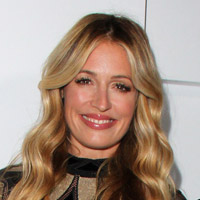 Height of Cat Deeley