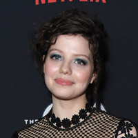 Height of Chloe Levine