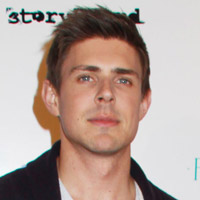 Height of Chris Lowell