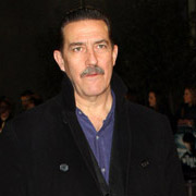 Height of Ciaran Hinds