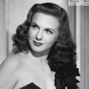 Height of Deanna Durbin