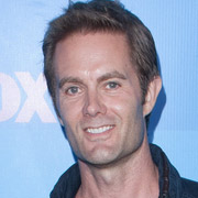 Height of Garret Dillahunt