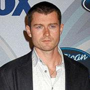Height of James Badge Dale