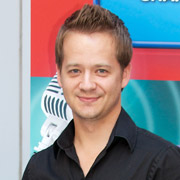 Height of Jason Earles