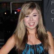 Height of Jennette McCurdy