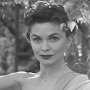 Height of Joanne Dru