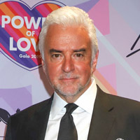 Height of John O'Hurley