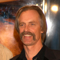 Height of Keith Carradine