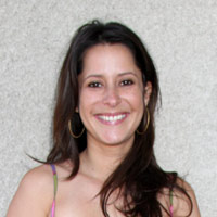 Height of Kimberly McCullough
