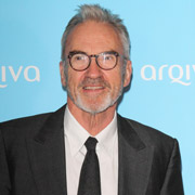 Height of Larry Lamb