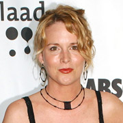 Height of Laurel Holloman