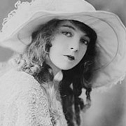 Height of Lillian Gish