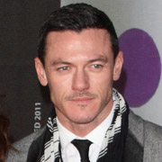 Height of Luke Evans