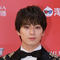 Height of  Mackenyu