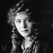 Height of Mary Pickford