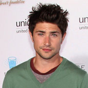 Height of Matt Dallas