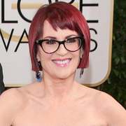 Height of Megan Mullally