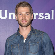 Height of Mike Vogel
