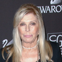 Height of Nancy Sinatra