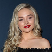 Height of Natalie Alyn Lind