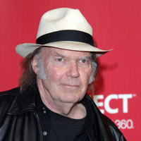Height of Neil Young