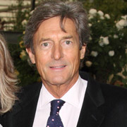 Height of Nigel Havers