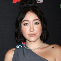 Height of Noah Cyrus