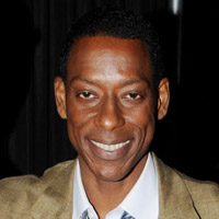 Height of Orlando Jones