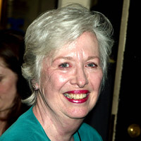 Height of Polly Holliday