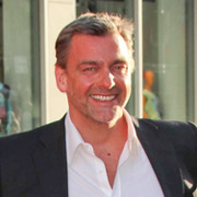 Height of Ray Stevenson