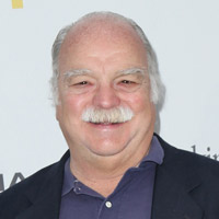 Height of Richard Riehle