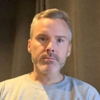 Height of Roger Craig Smith