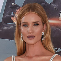 Height of Rosie Huntington Whiteley