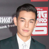 Height of Ryan Potter