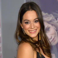 Height of Stephanie Arcila