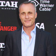 Height of Timothy V Murphy