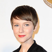 Height of Valorie Curry
