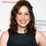 Height of Vanessa Bayer