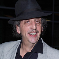 Height of Vincent Schiavelli