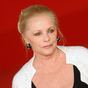 Height of Virna Lisi