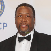 Height of Wendell Pierce