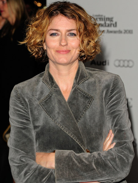 How tall is Anna Chancellor