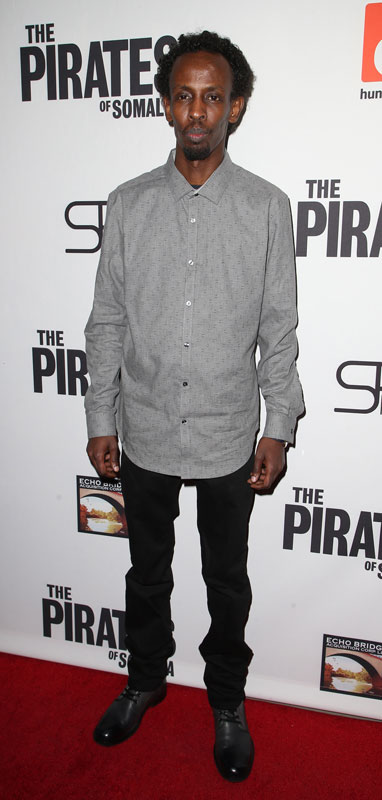 How tall is Barkhad Abdi