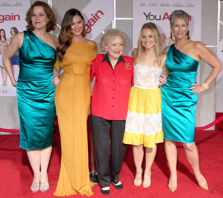 How tall is Betty White